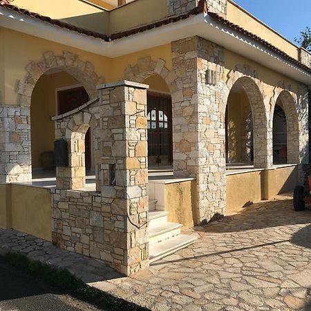 Отель Lepa Kuca Спата Экстерьер фото
