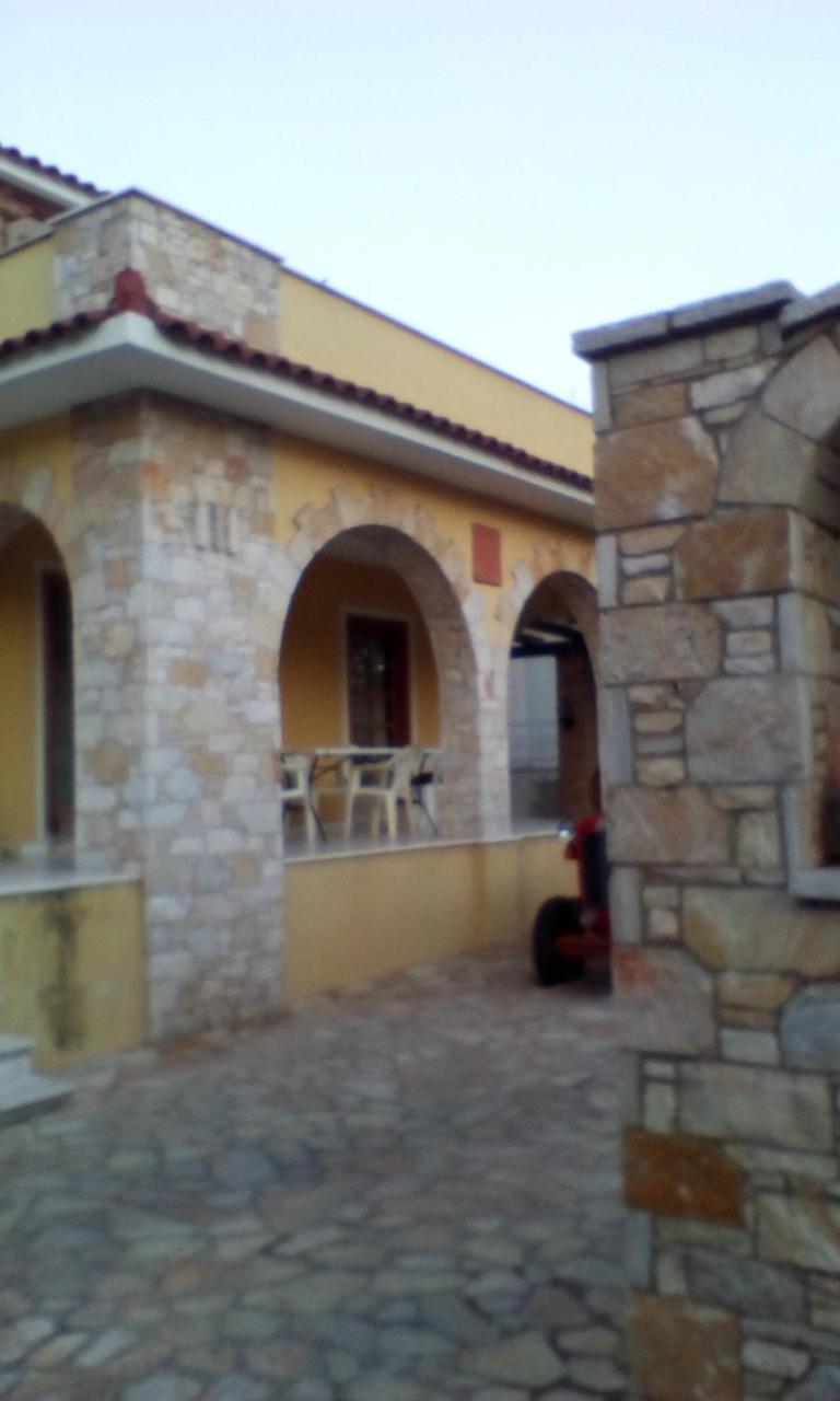 Отель Lepa Kuca Спата Экстерьер фото